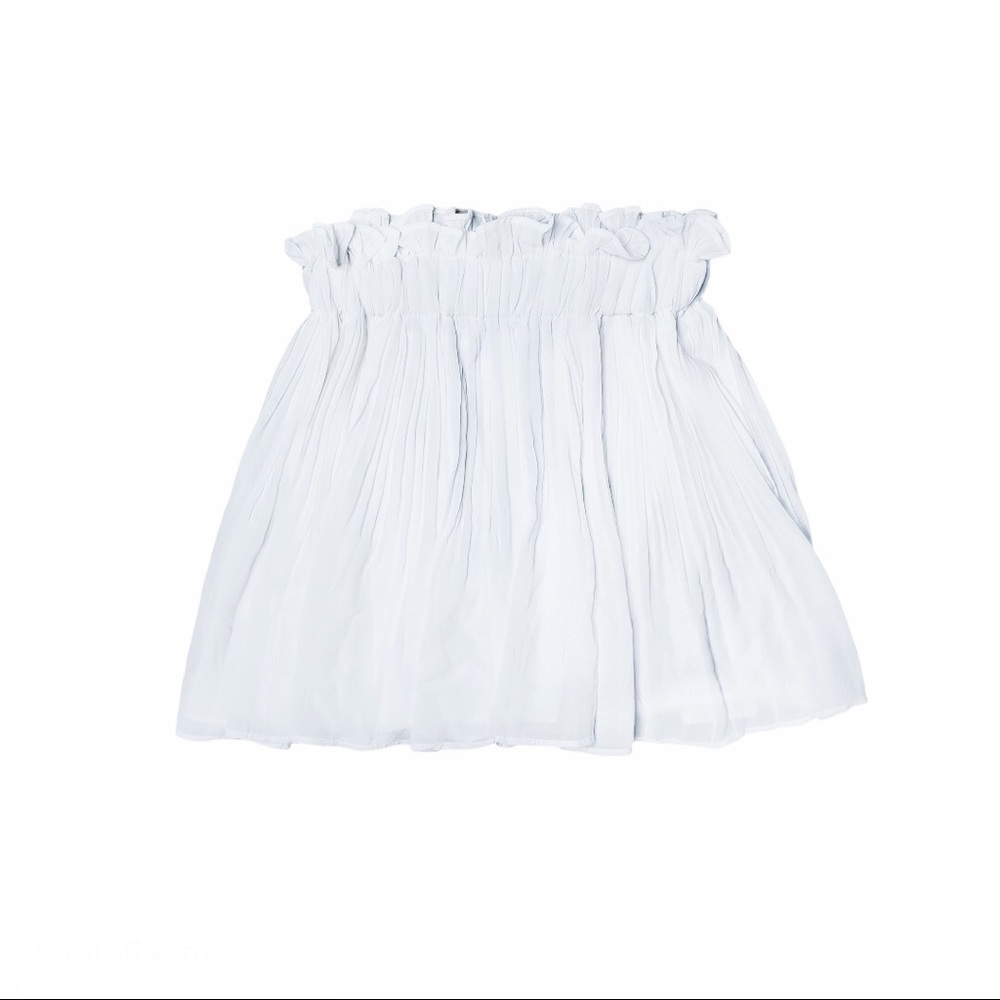 white pleated skort